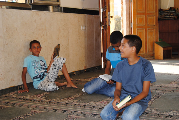 بالصور: انتهاء مسابقة "وحي الرحمن" في مسجد الجبلية وغداً الإعلان عن الفائزين